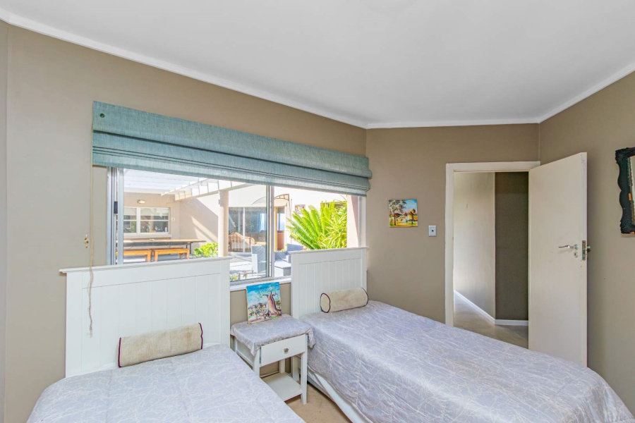 6 Bedroom Property for Sale in Brenton On Sea Western Cape
